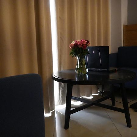 Mazeki Addis Boutique Hotel Esterno foto