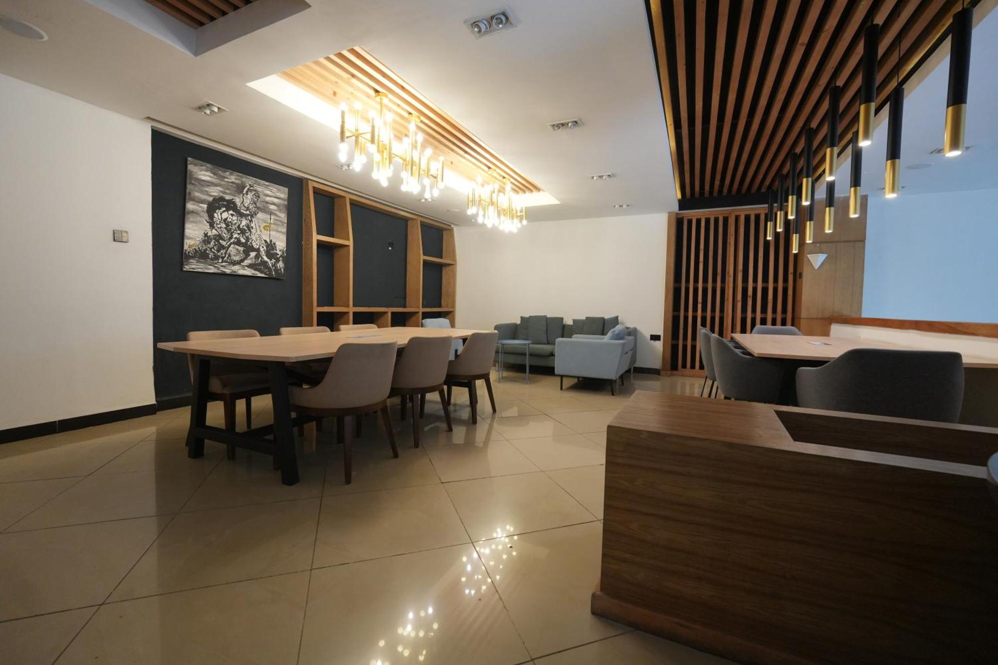 Mazeki Addis Boutique Hotel Esterno foto