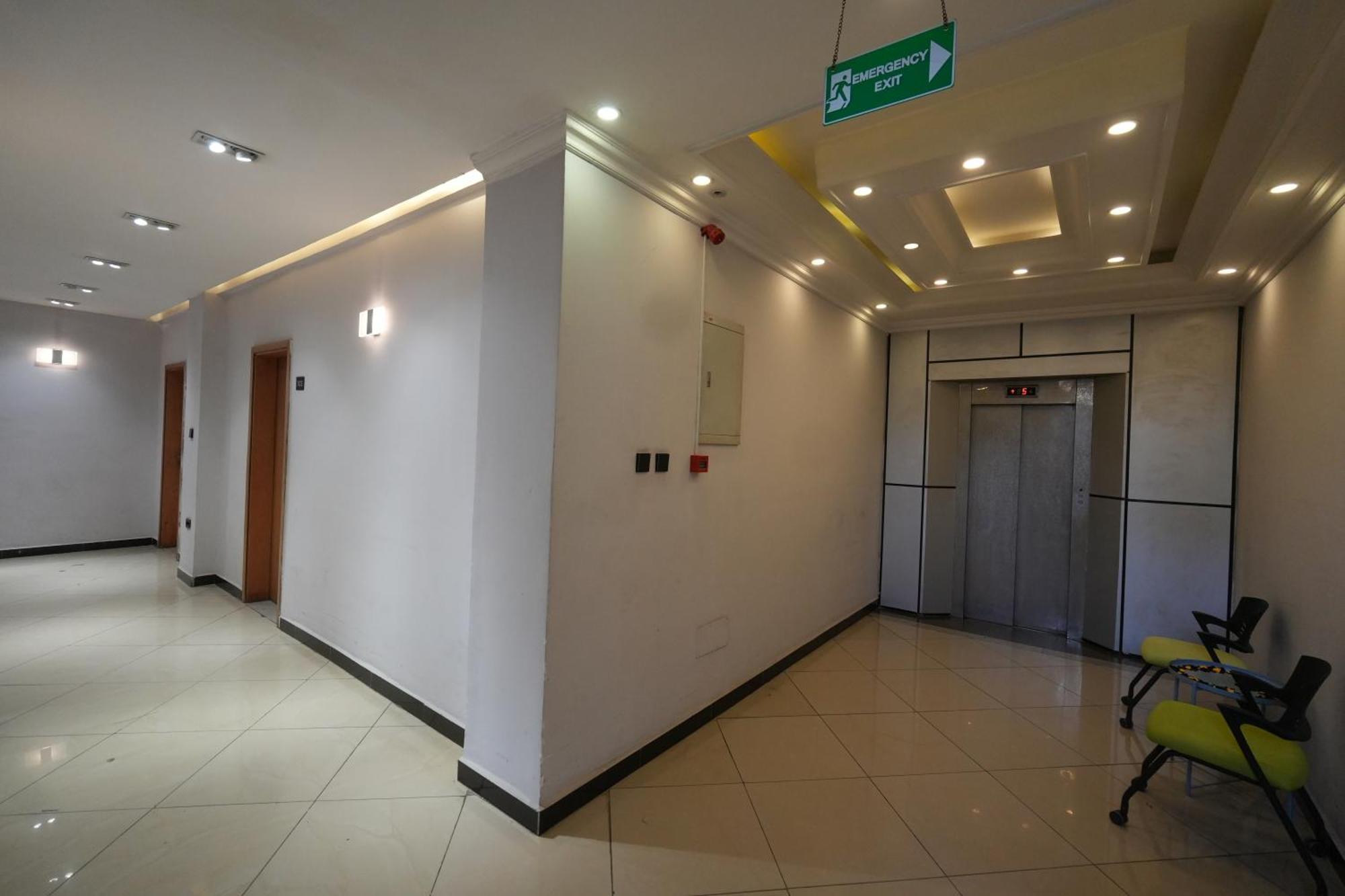 Mazeki Addis Boutique Hotel Esterno foto