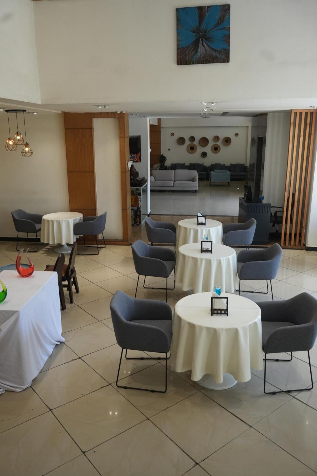 Mazeki Addis Boutique Hotel Esterno foto