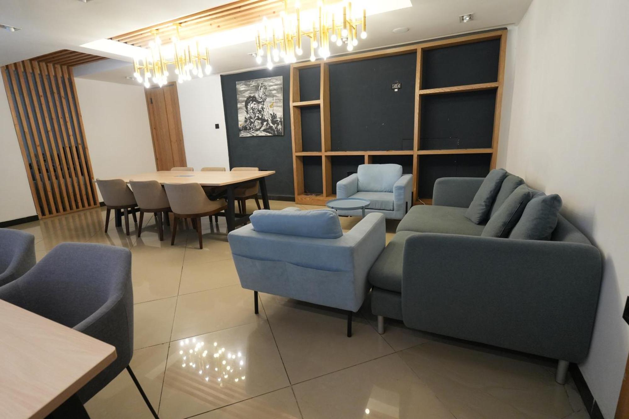 Mazeki Addis Boutique Hotel Esterno foto